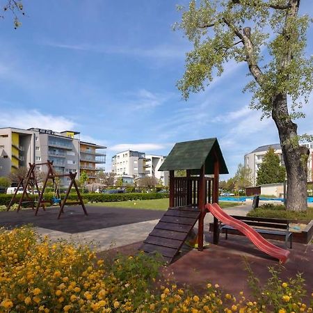 Admiral Pearl Apartamento Siófok Exterior foto